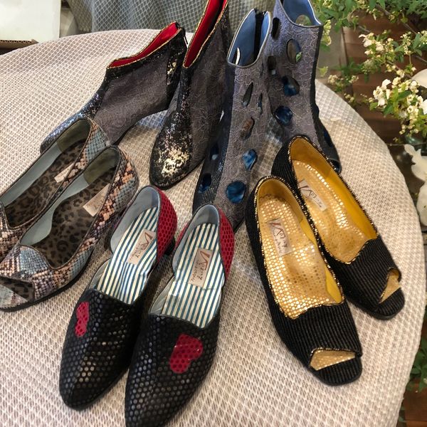 長崎市のブティックは美しい足元を演出する靴の製作依頼も承ります